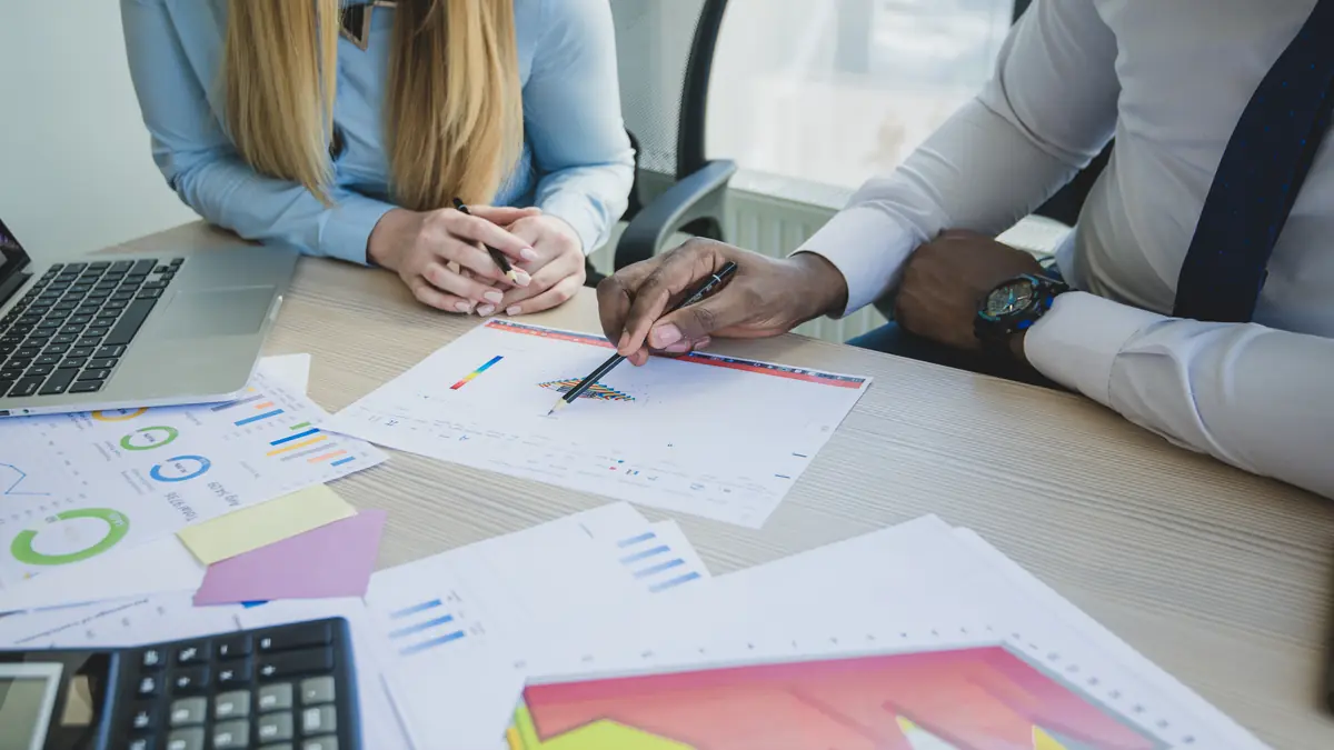 Como empresas podem melhorar sua organização financeira e tributária
