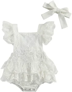 Vestido de renda branco infantil, com laço ao lado