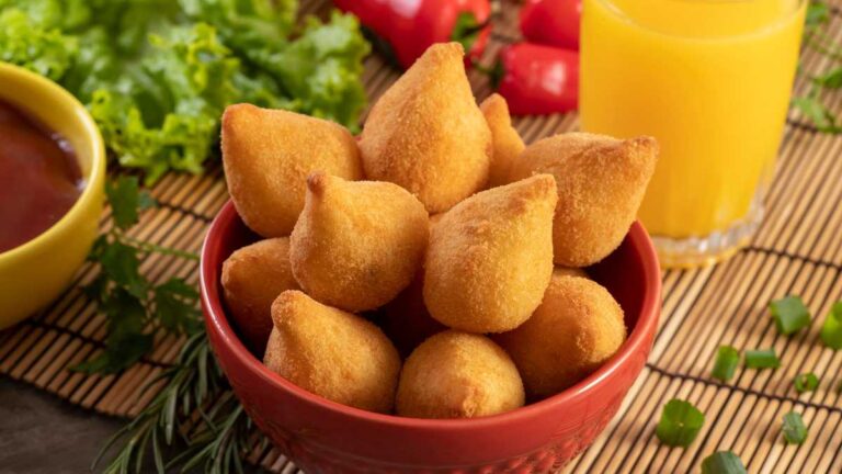 como fritar coxinha congelada