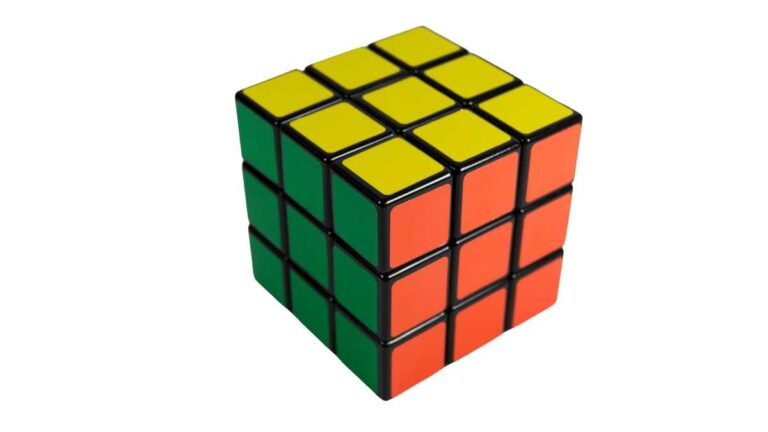 como montar um cubo magico 3x3x3