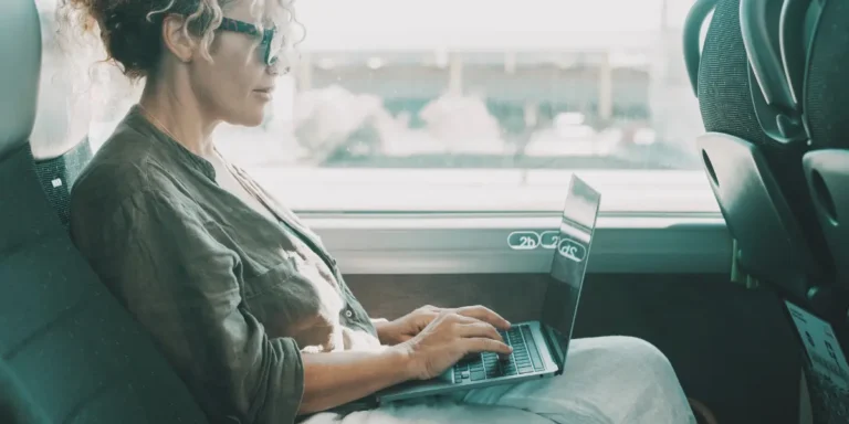 Trabalho Remoto e Viagens de Ônibus