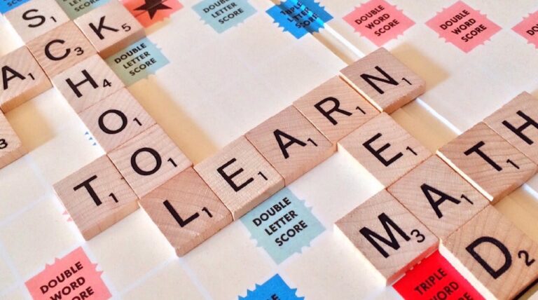 Como escolher entre os melhores cursos de inglês e alcançar a fluência