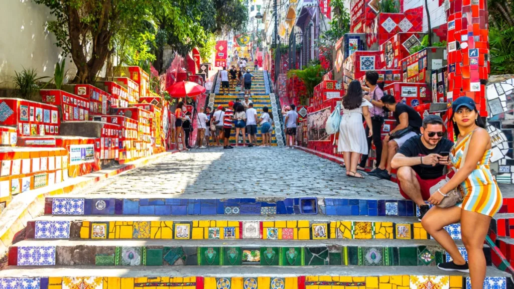 Turismo no Brasil cresce 46% e supera pré-pandemia